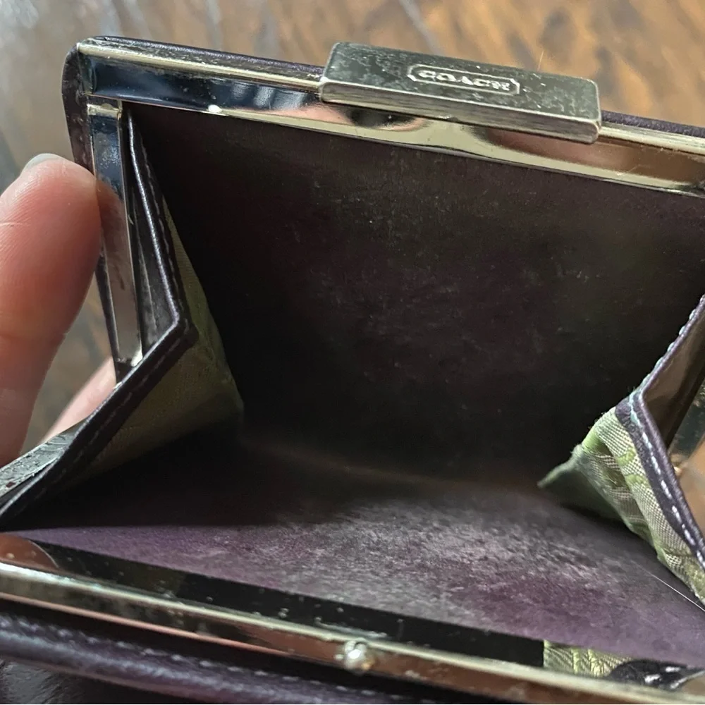 Vintage Coach Leather Small Wallet